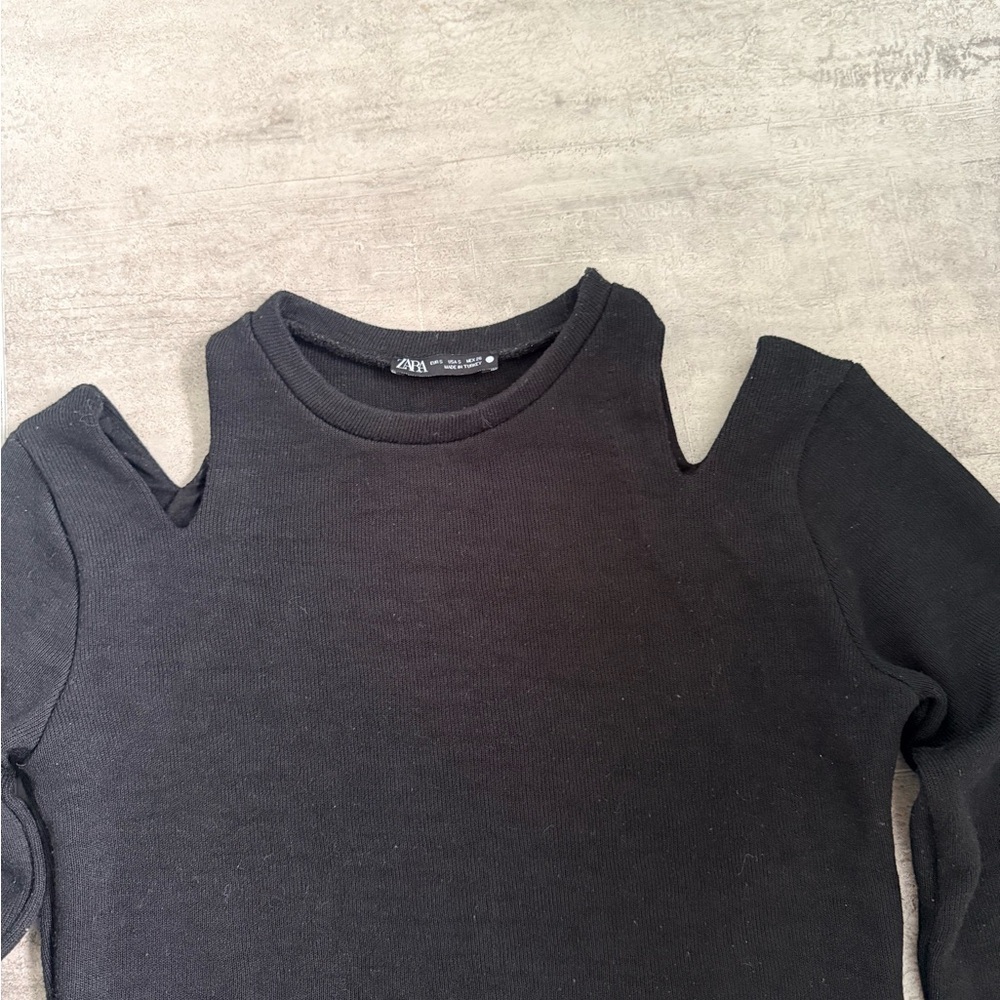 ZARA WOMAN Midriff Crop Top Small Long Sleeve Cold Shoulder Black Casual Size S - Picture 6 of 11